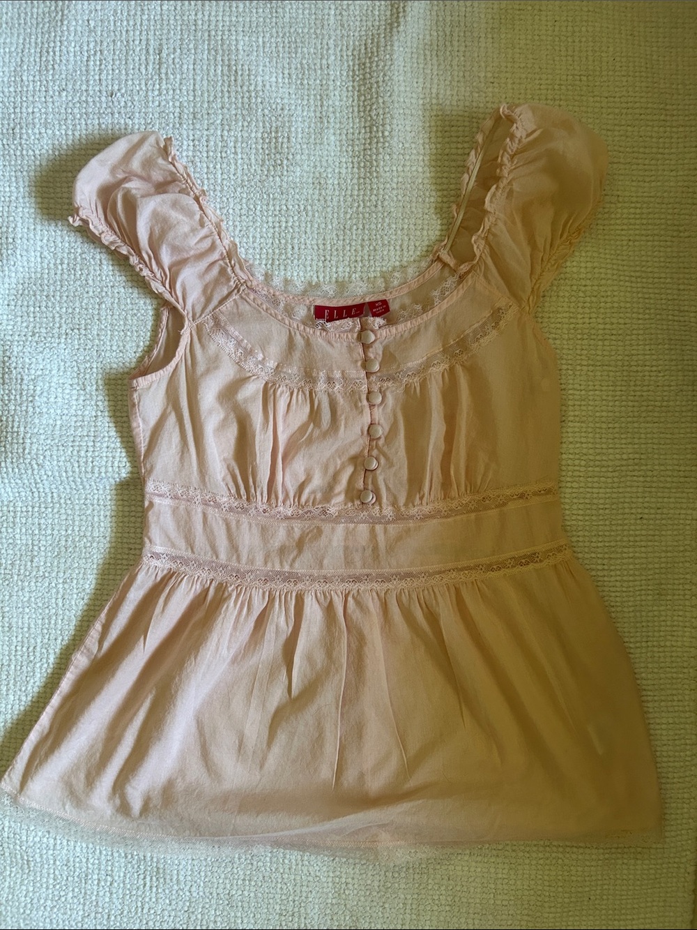 Elle Peach Lace-Trim Cap Sleeve Peplum Top